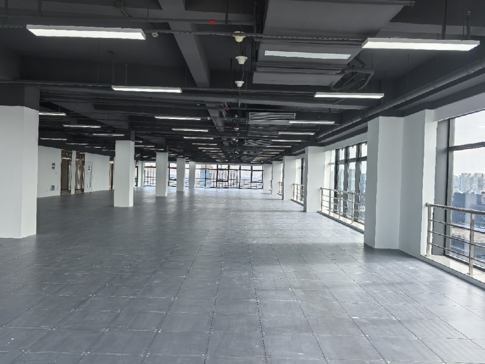 525平方米写字楼出租